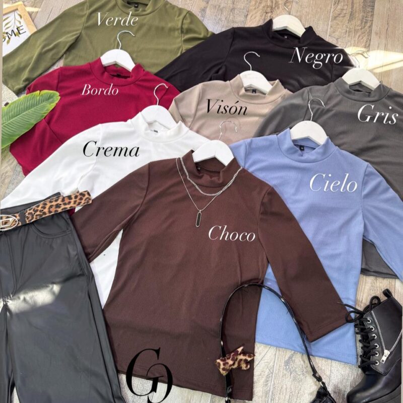 REM. Media polera